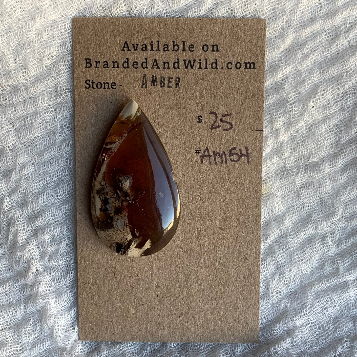 Amber Cabochon AM54