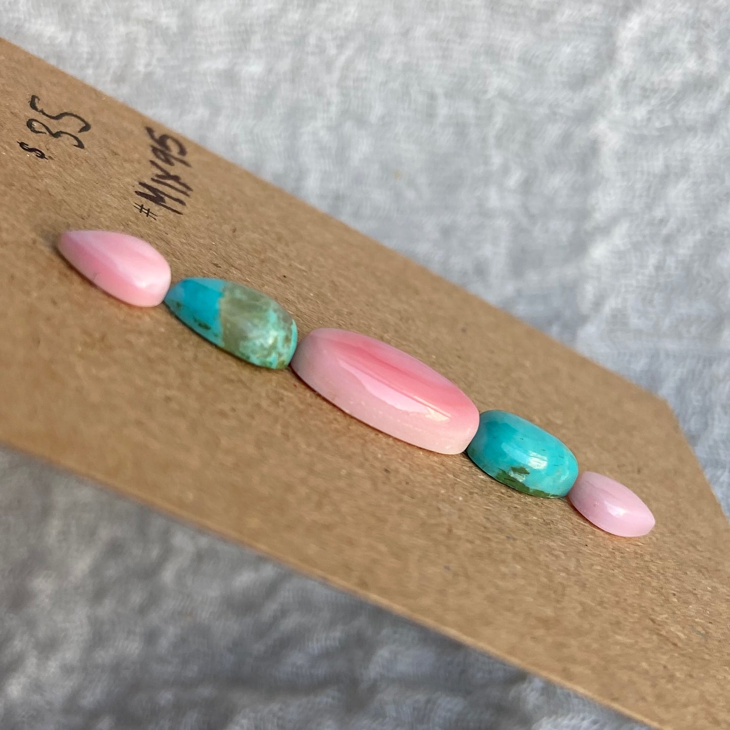 Pink Conch - Kingman Turquoise Cabochon - MIX95