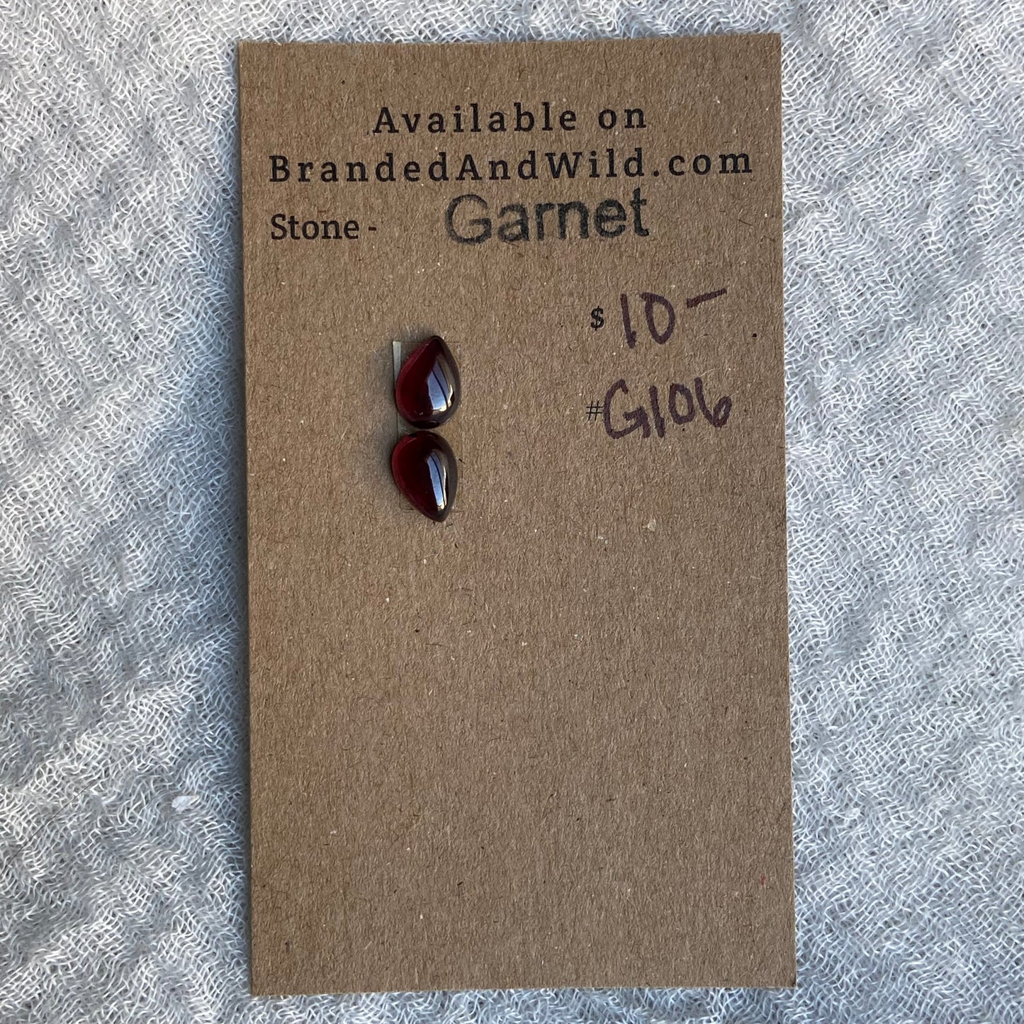 Garnet Cabochon - G106