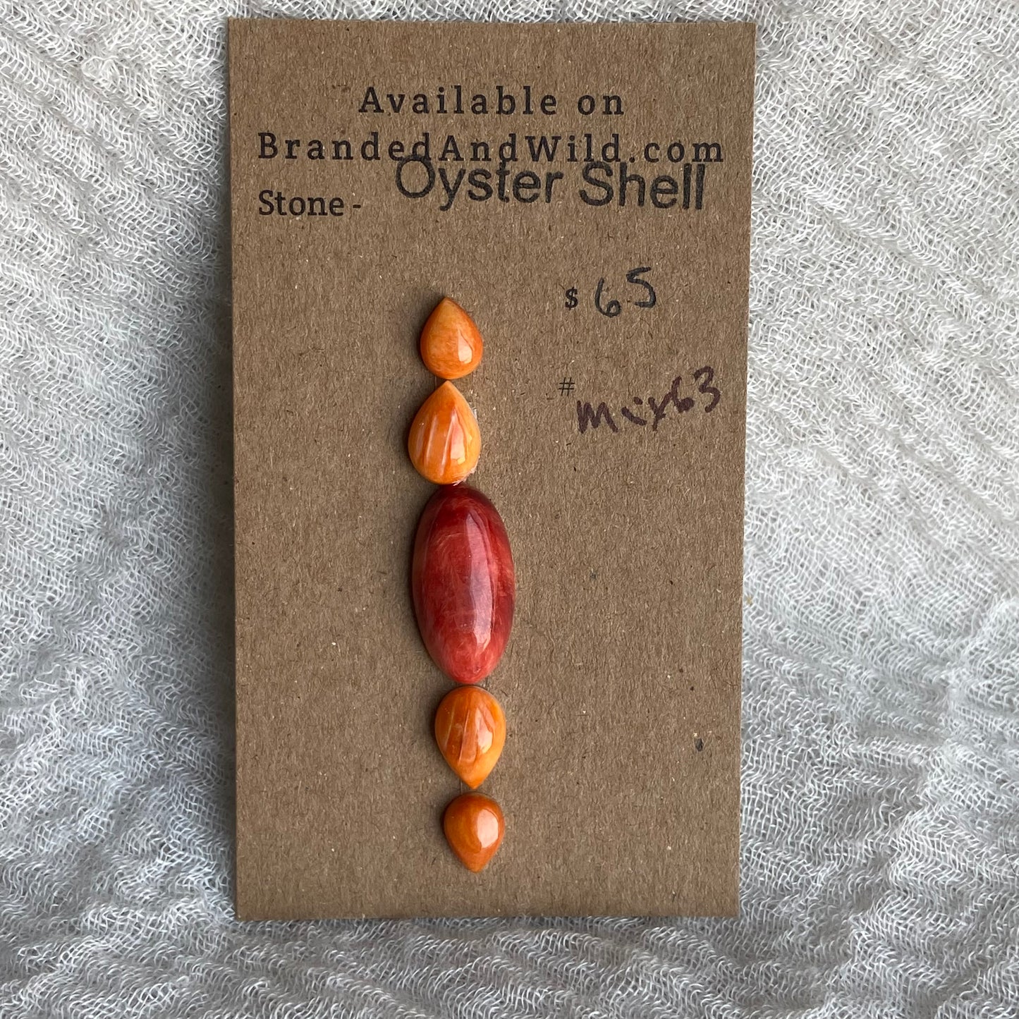 Oystershell Cabochon - MIX63