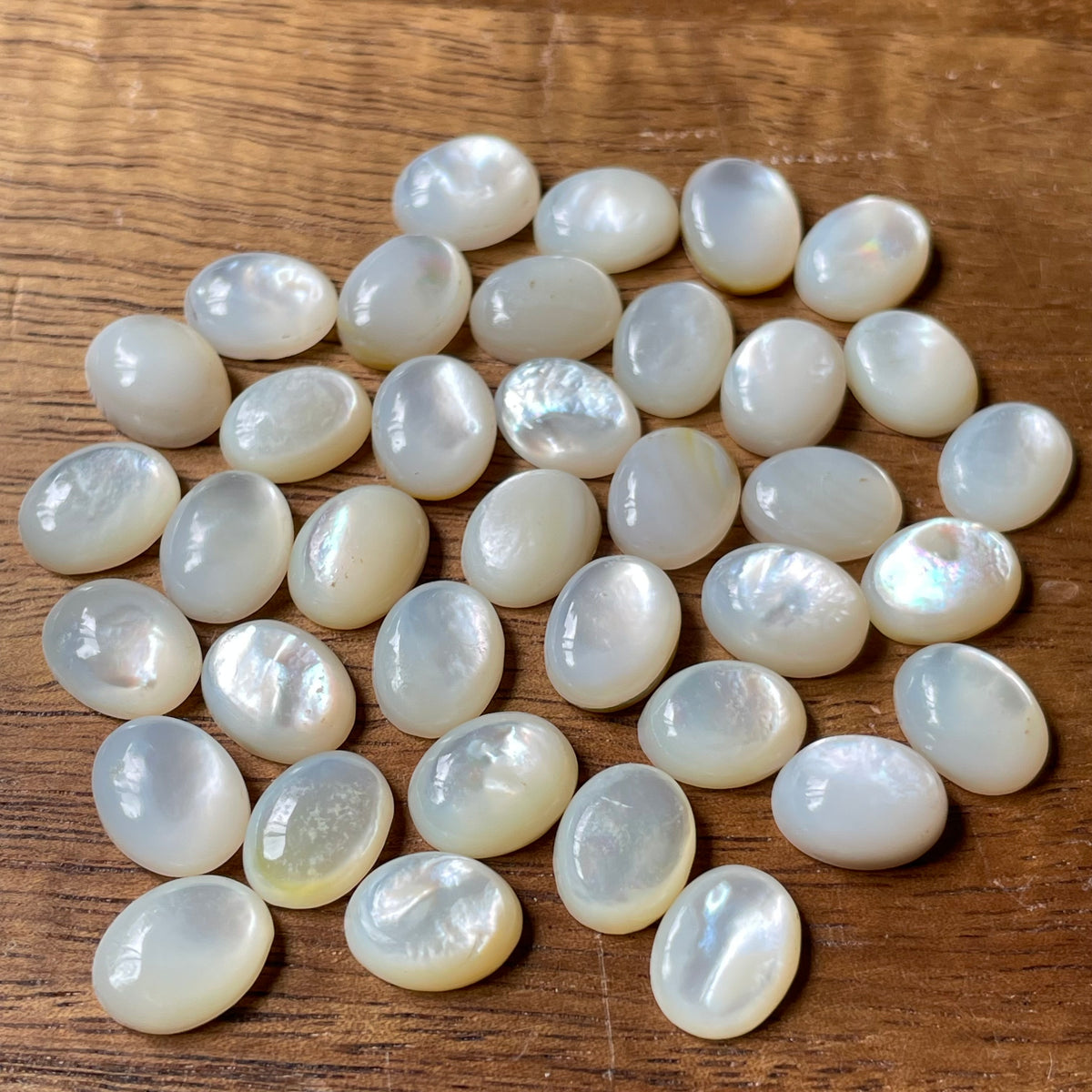 Mother of Pearl 8x10 Oval