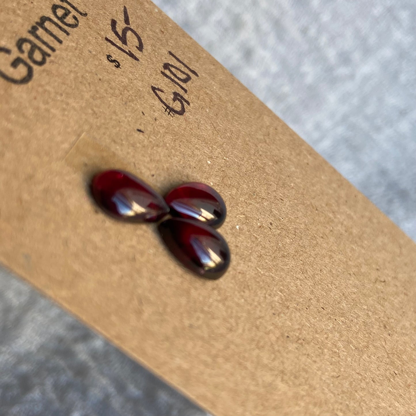 Garnet Cabochon - G101