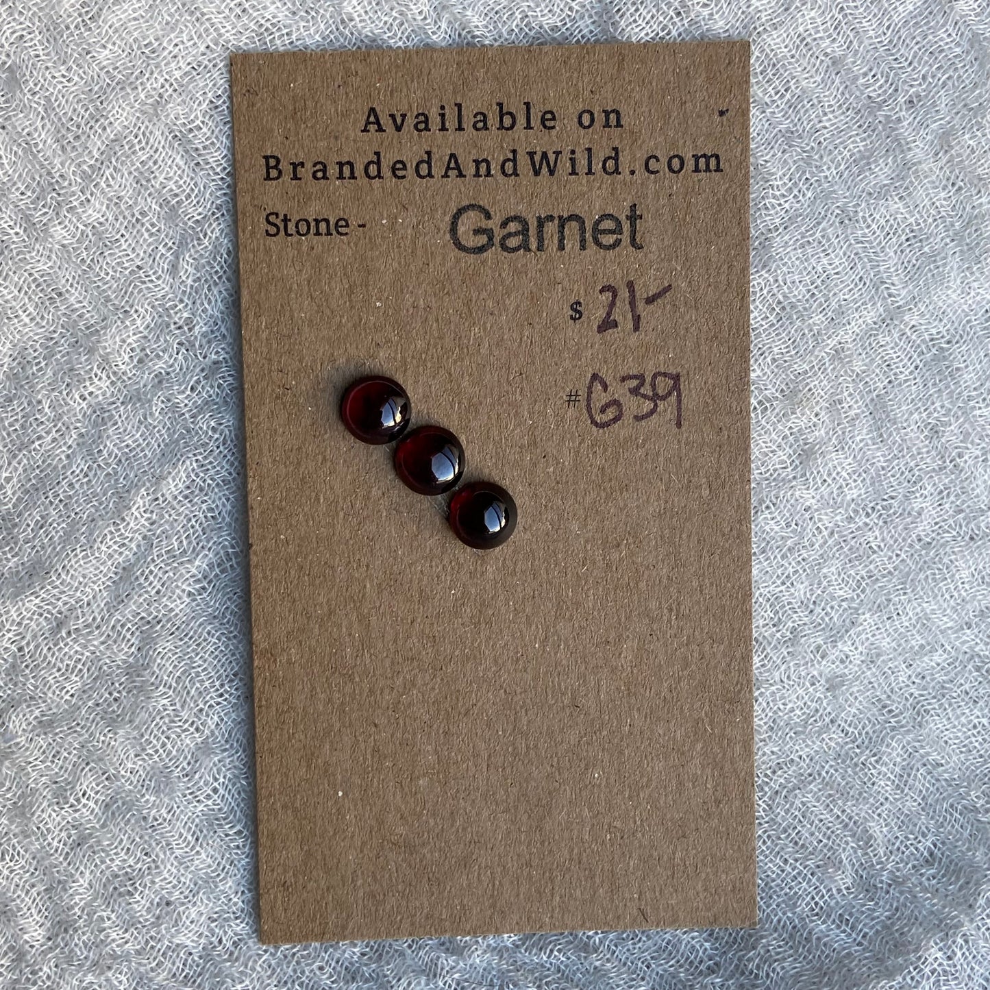 Garnet Cabochon - G39
