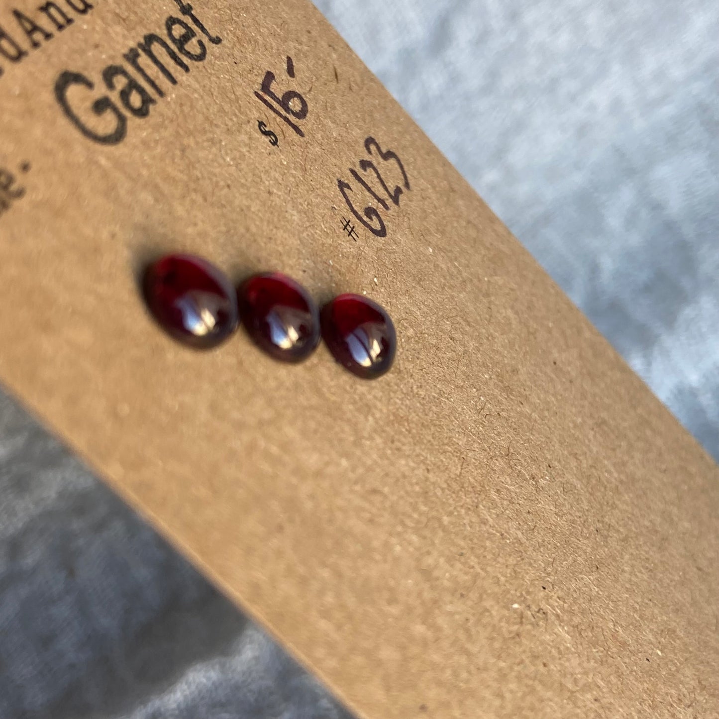 Garnet Cabochon - G123