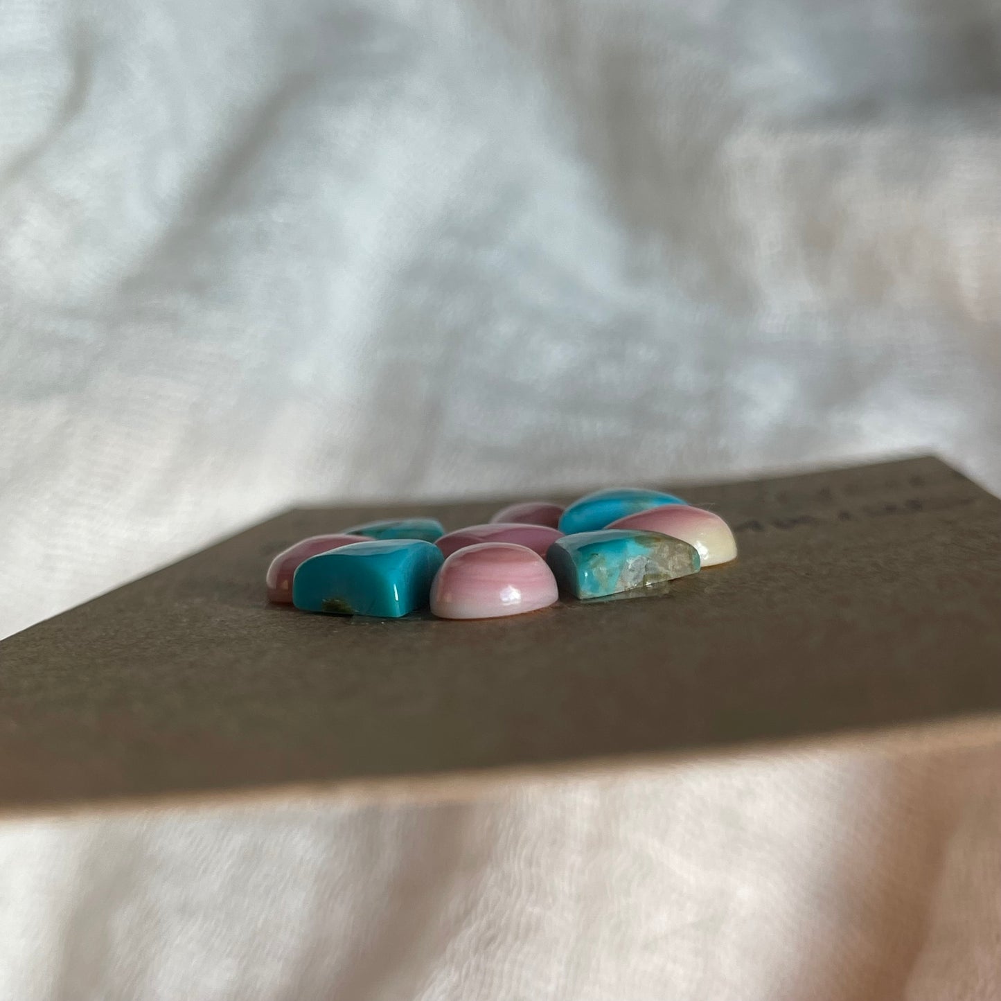 Pink Conch / Kingman Cabochon - MIX125