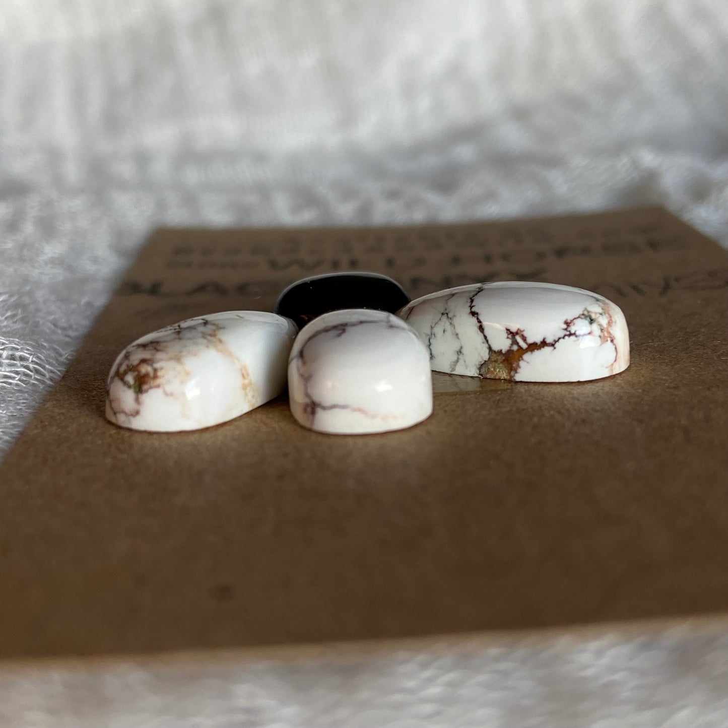 Wild Horse / Black Onyx Cabochon - MIX58