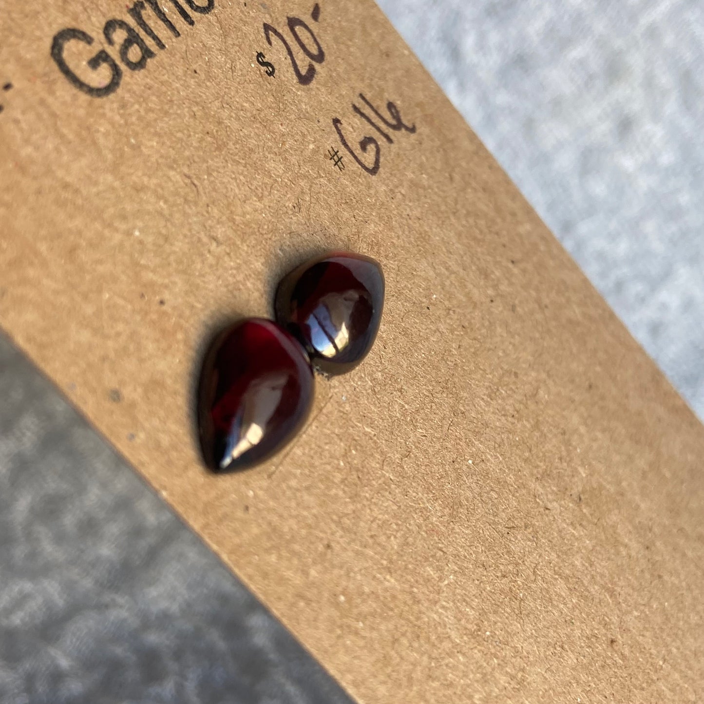Garnet Cabochon - G16