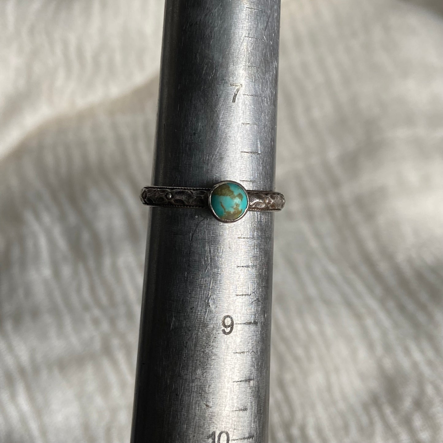 Sterling Silver Ring - R113 Size - 8