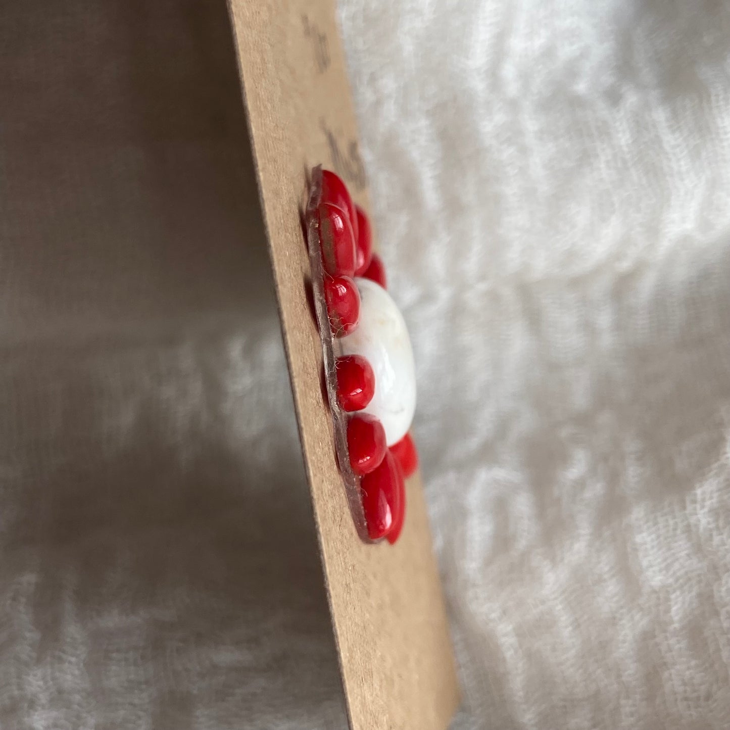 Rosarita - White Buffalo Cabochon - MIX50