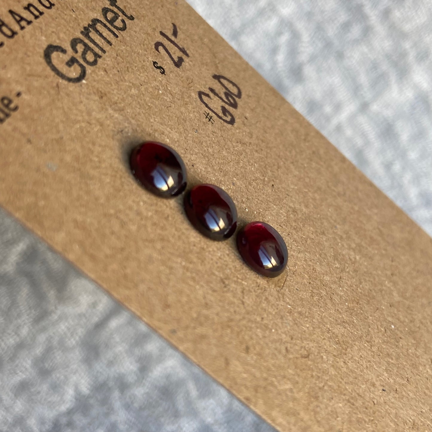 Garnet Cabochon - G60