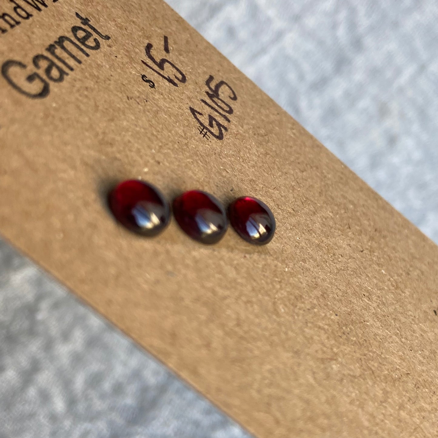 Garnet Cabochon - G105