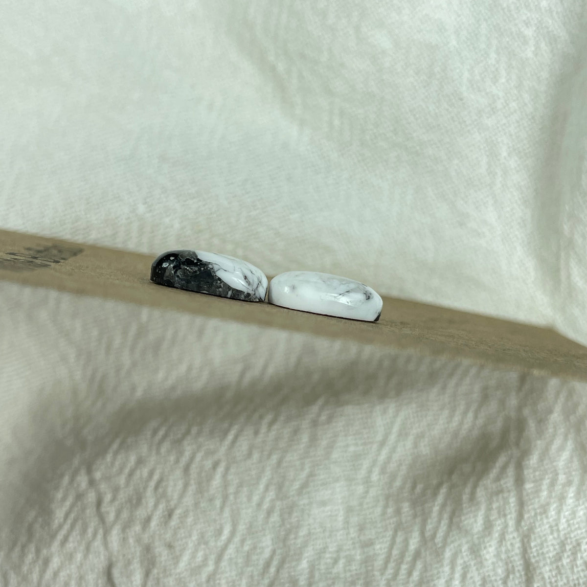 White Buffalo Cabochon - WB133 027C8C88-E6F9-4D49-BDA3-D9A62A388AAB Brandedandwild.com