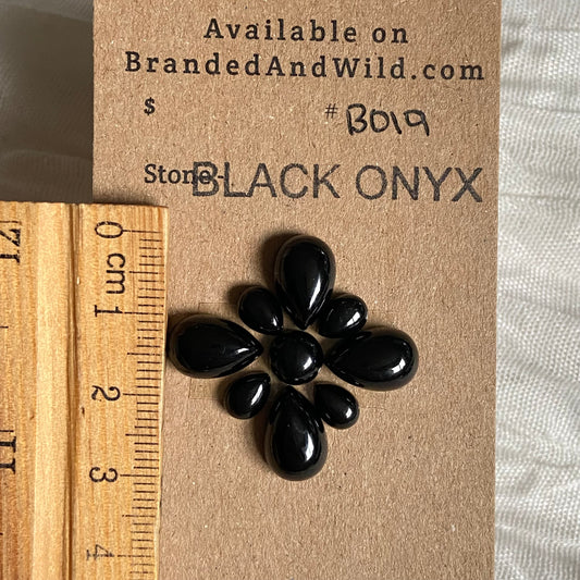 Black Onyx - Cabochon - B019 03FAEE1A-0446-4624-B4D9-FC86440EC6EE Brandedandwild.com