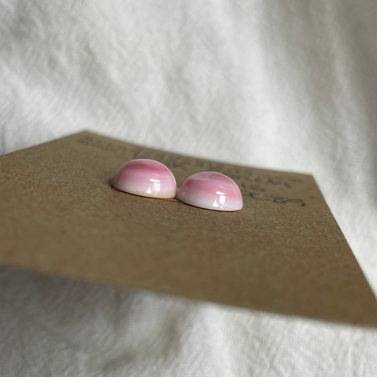 Pink Conch Cabochon - PC39 05148B71-174E-44FA-ACCC-C5FDB3712BBE Brandedandwild.com