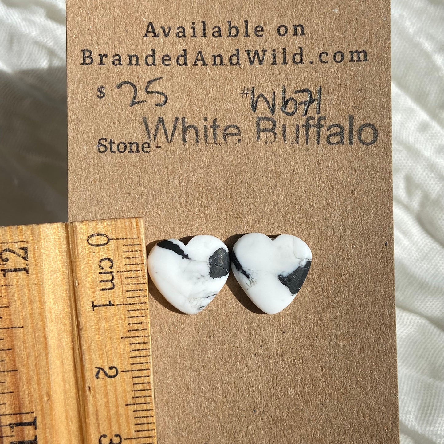 White Buffalo Cabochon - WB71 053DAC65-D71A-4CFA-966A-879342F37C9B Brandedandwild.com
