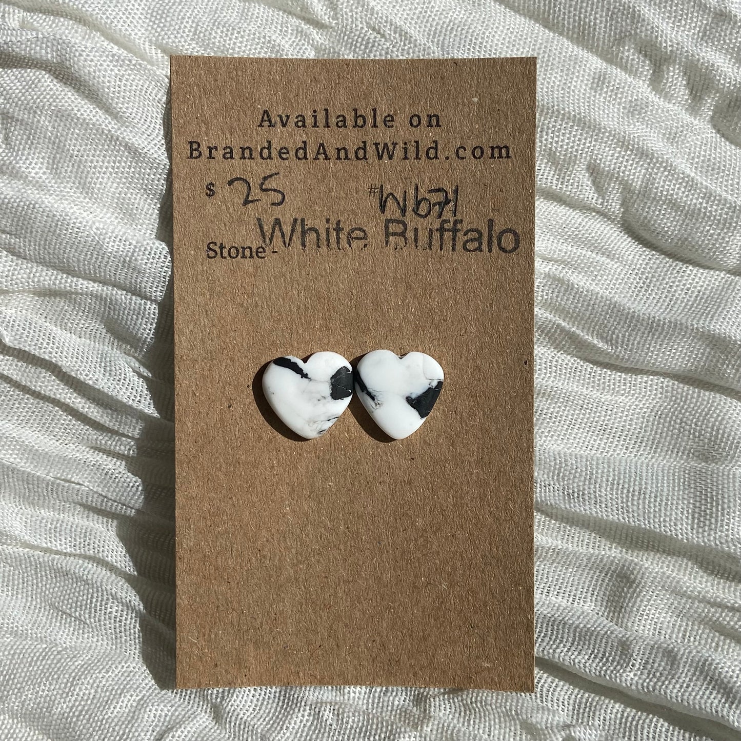 White Buffalo Cabochon - WB71 06193A91-233D-4D12-9A98-5AE887C99D47 Brandedandwild.com