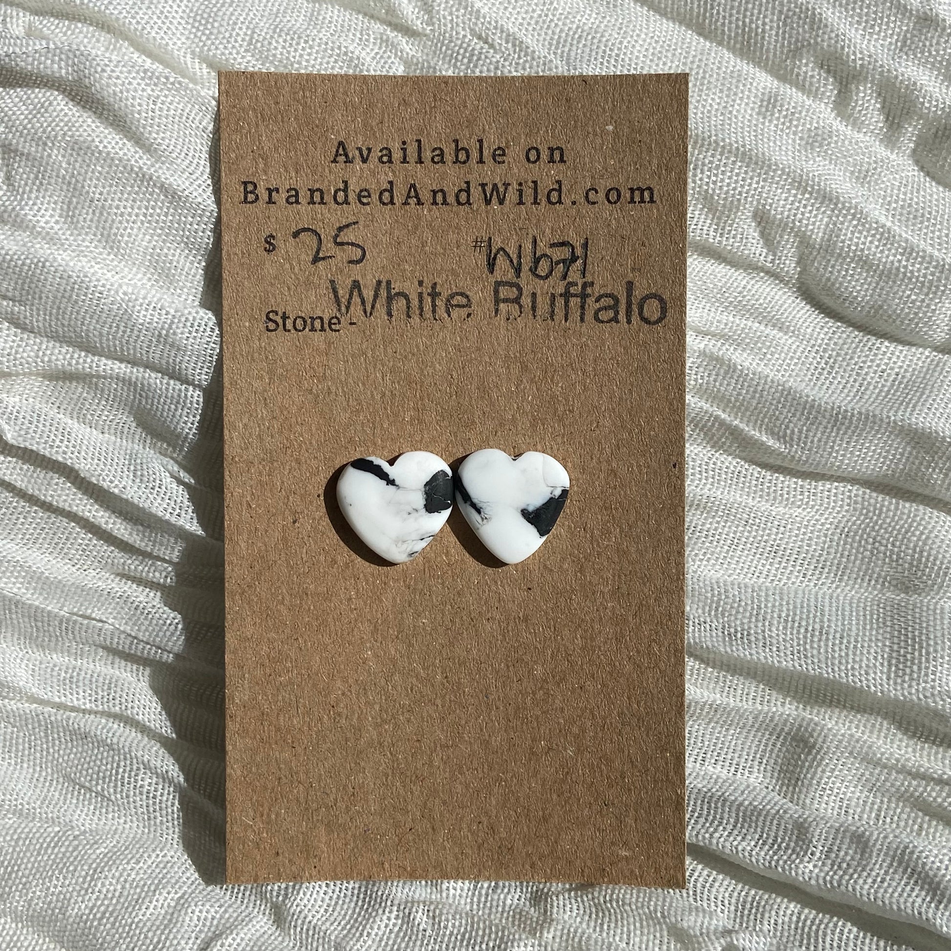 White Buffalo Cabochon - WB71 06193A91-233D-4D12-9A98-5AE887C99D47 Brandedandwild.com