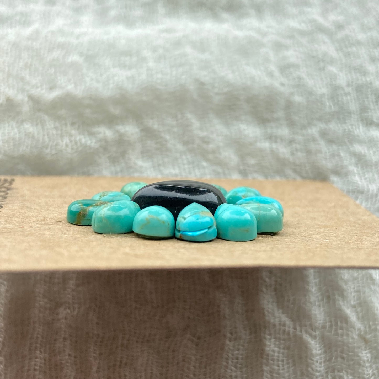 Kingman / Black Onyx Cabochon - Mix139