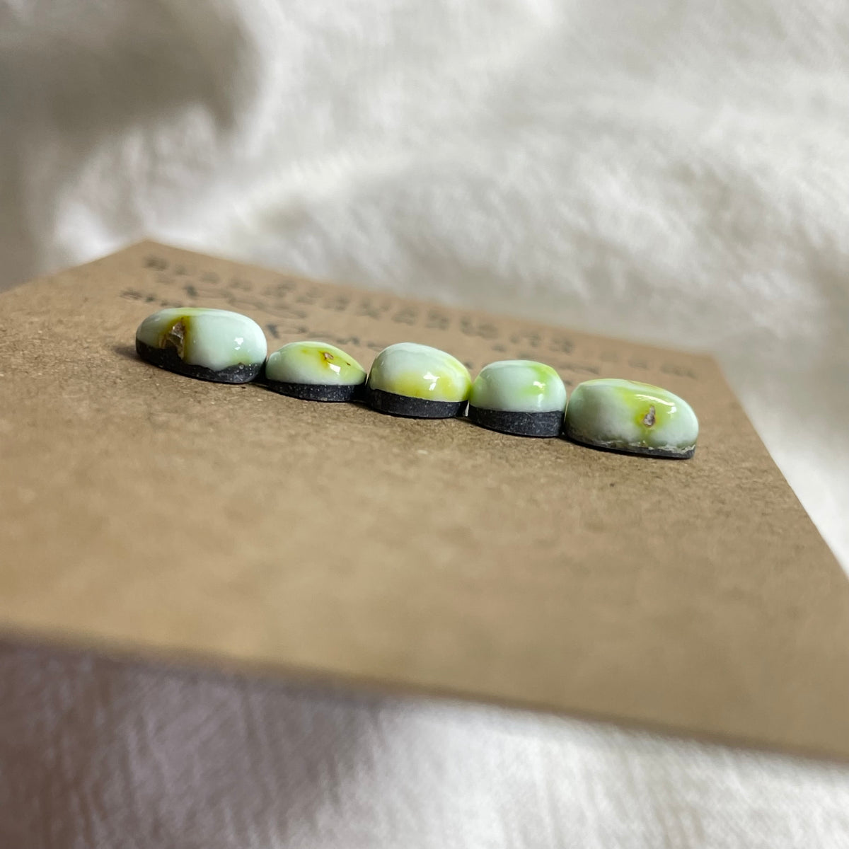Palomino Cabochon - P03