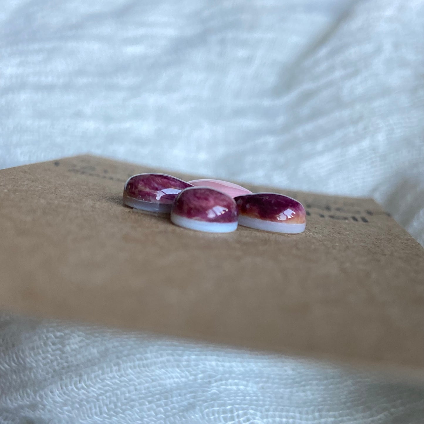Pink Conch / Oyster Shell Cabochon - P017