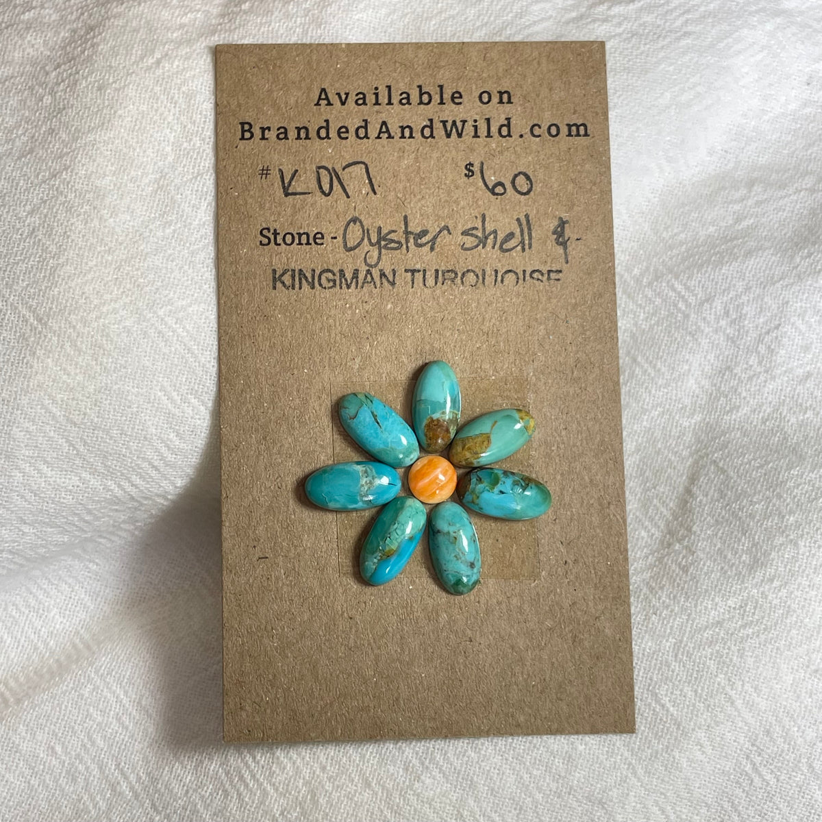 Kingman Turquoise / Oyster Shell Cabochon - KO17