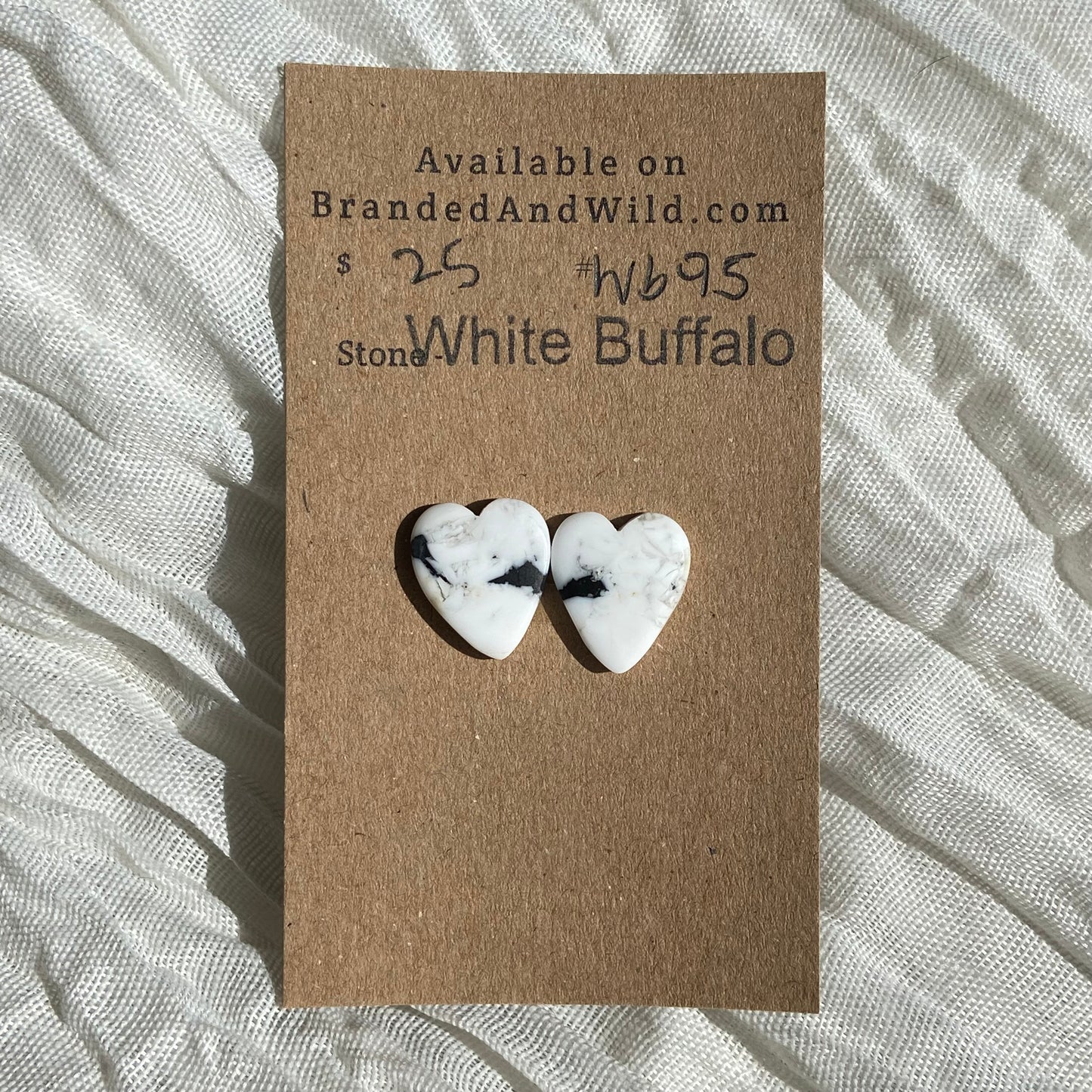 White Buffalo Cabochon - WB95 0B71F765-3B21-486D-AF34-41EABE82286F Brandedandwild.com