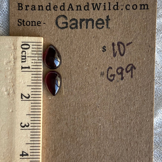 Garnet Cabochon - G99