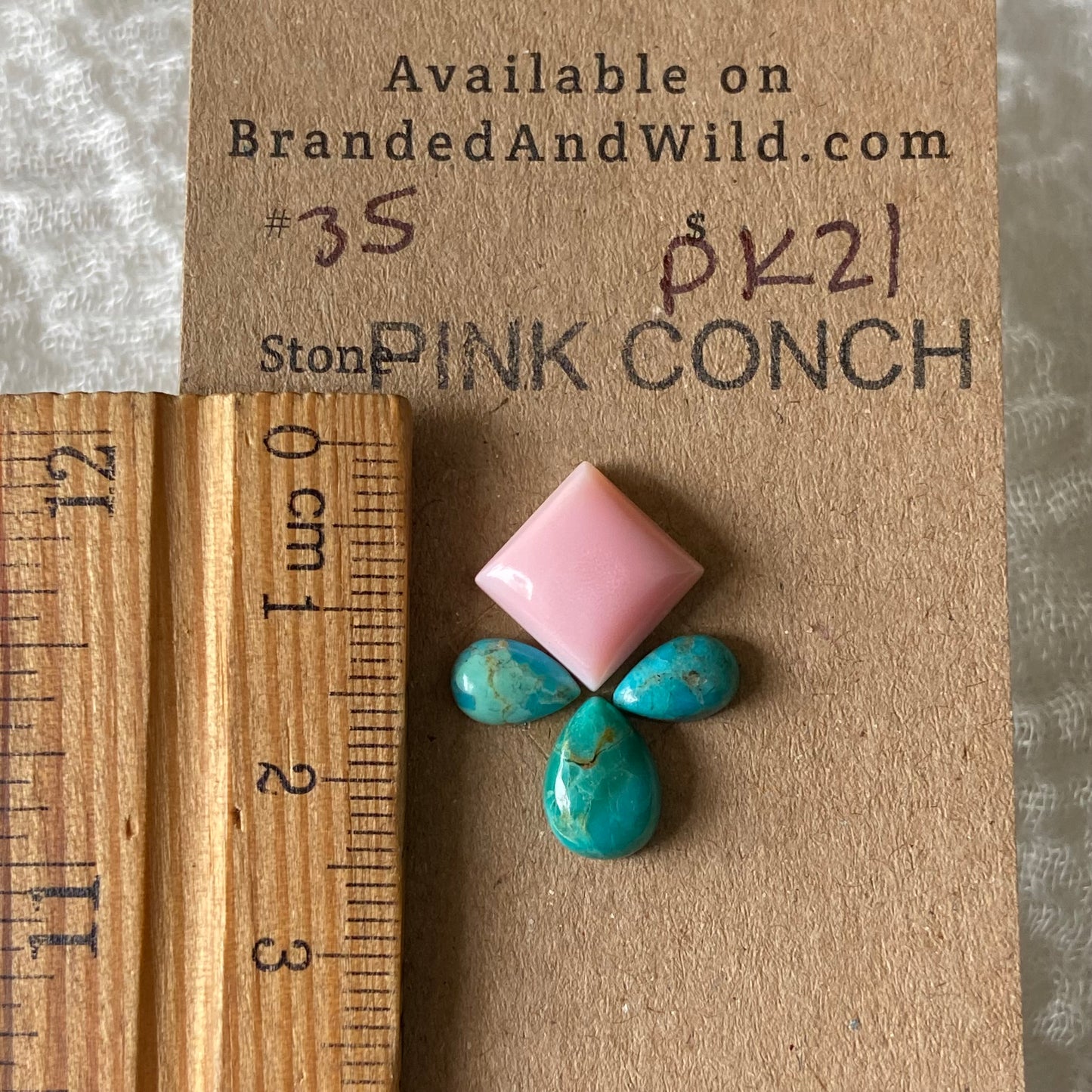 Pink Conch / Kingman Turquoise Cabochon - PK21