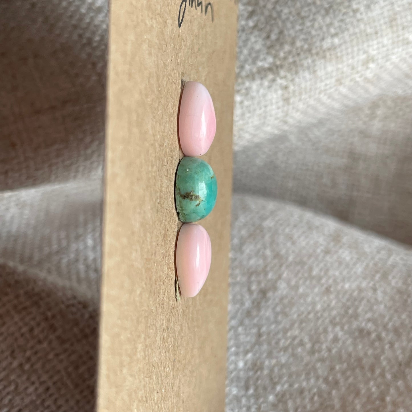 Pink Conch / Kingman Cabochon - PK17