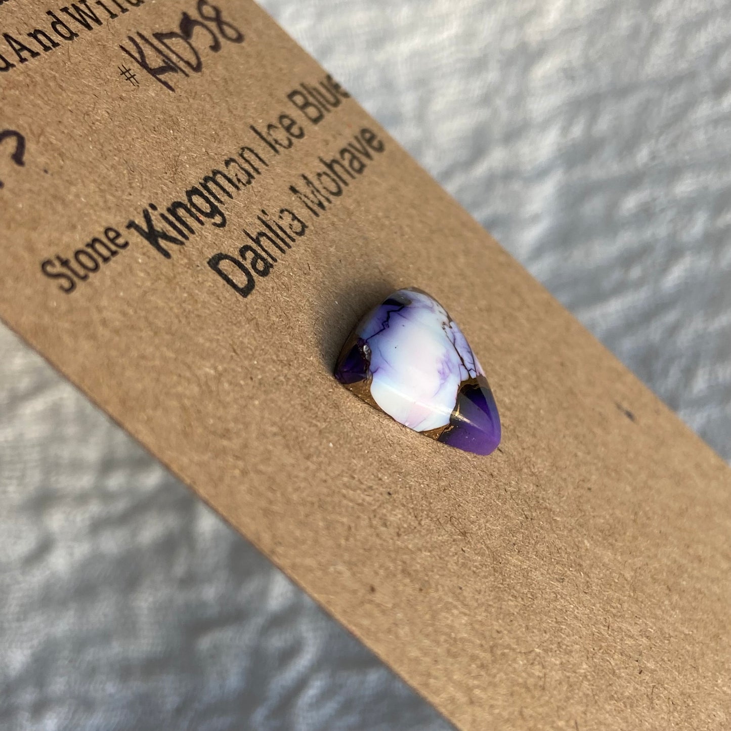 Kingman Ice Blue Dahlia Mohave - KID58