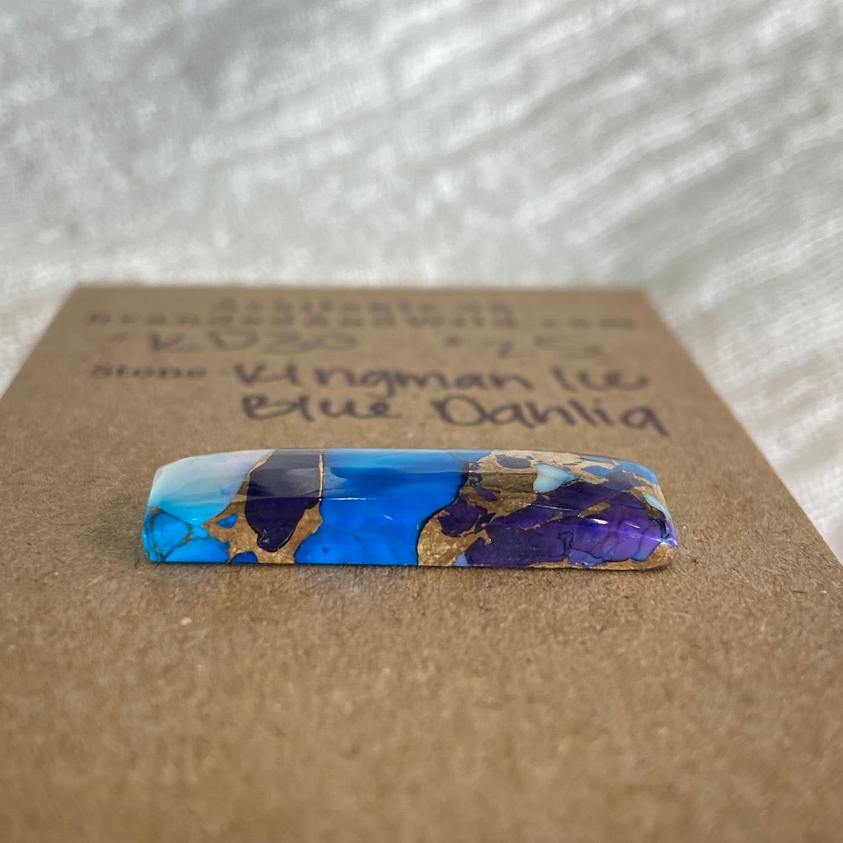 Kingman Ice Blue Dahlia Cabochon - KD30