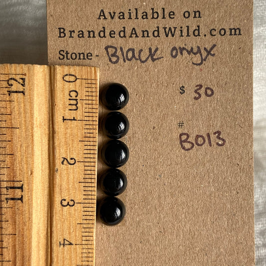 Black Onyx - Cabochon - BO13
