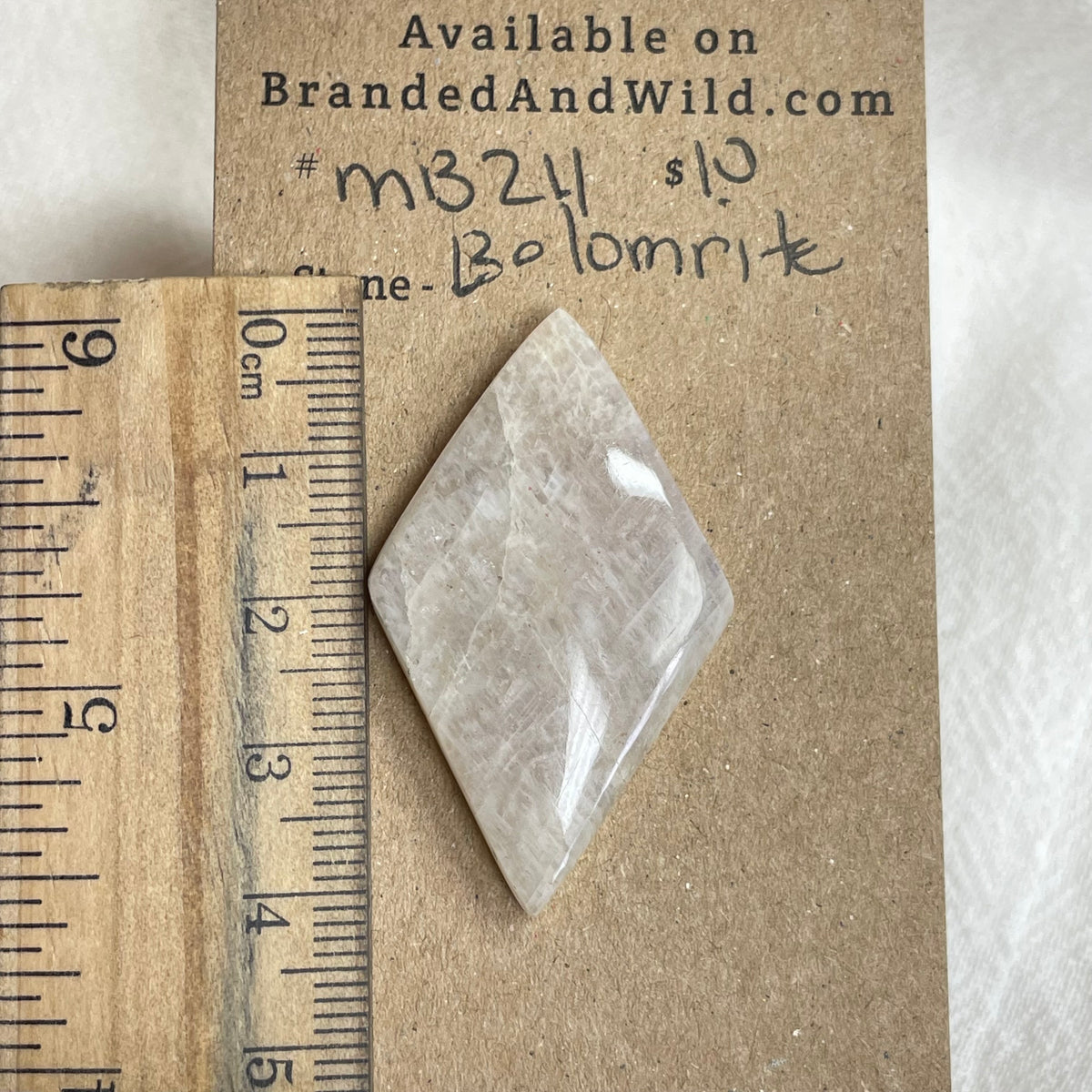 Belomrite Moonstone Cabochon - MB24 0E35CCCF-9382-438B-98A0-61906A5DD5CA Brandedandwild.com