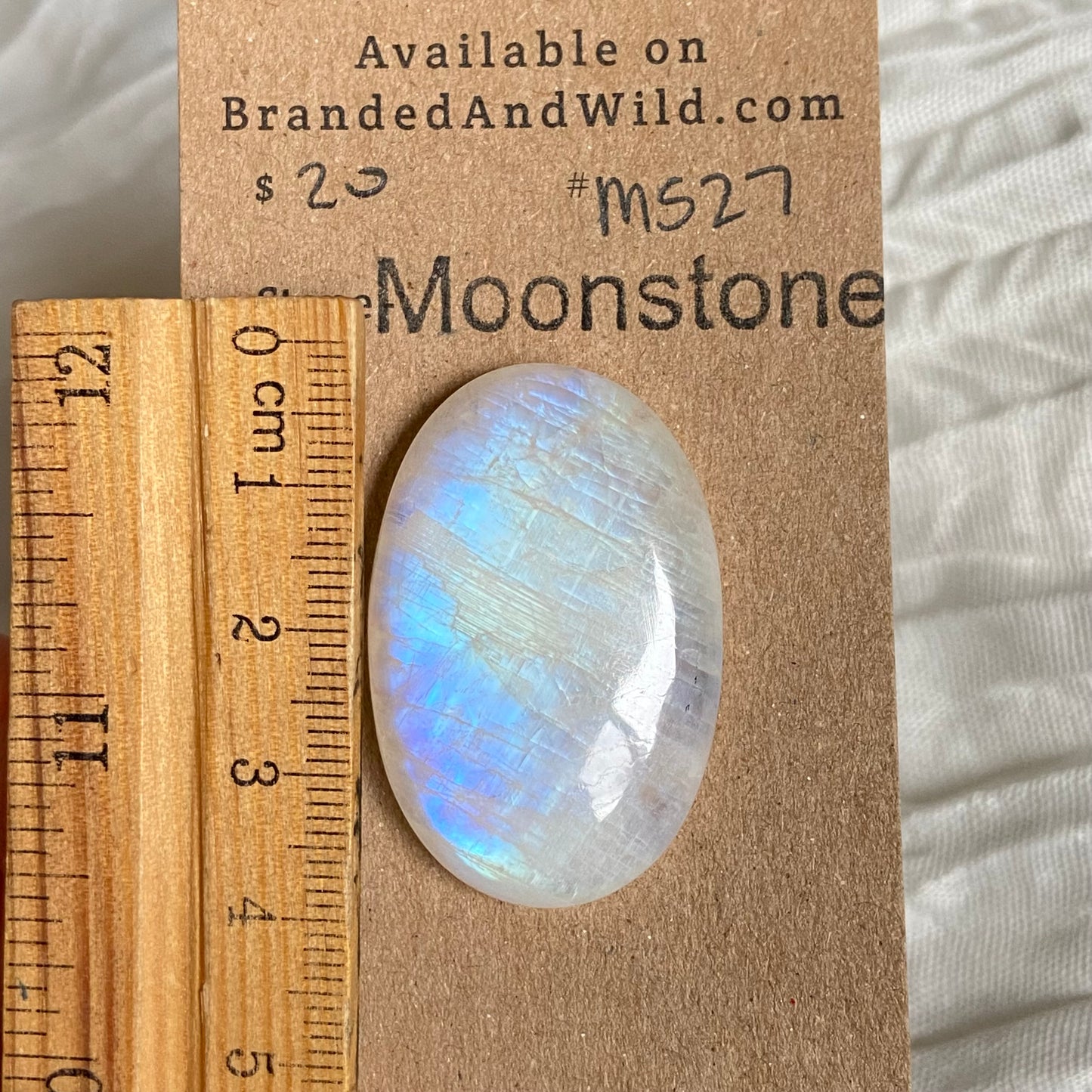 Moonstone cabochon - Ms27 0E95C895-2439-4C79-BD1F-5F22E738EC99 Brandedandwild.com