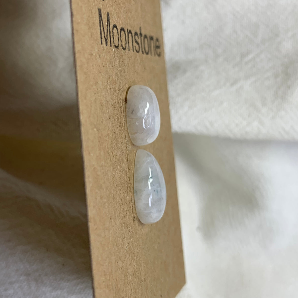 Moonstone Cabochon - MS30 0EBD9367-A701-47C4-8F24-D10FE4E70E30 Brandedandwild.com