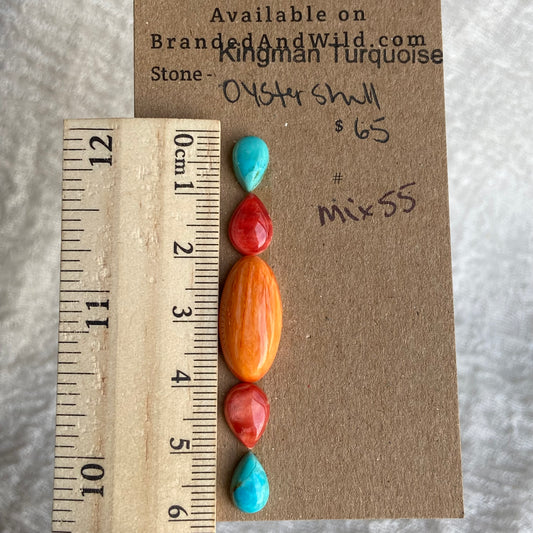 Oystershell - Kingman Turquoise Cabochon - MIX55