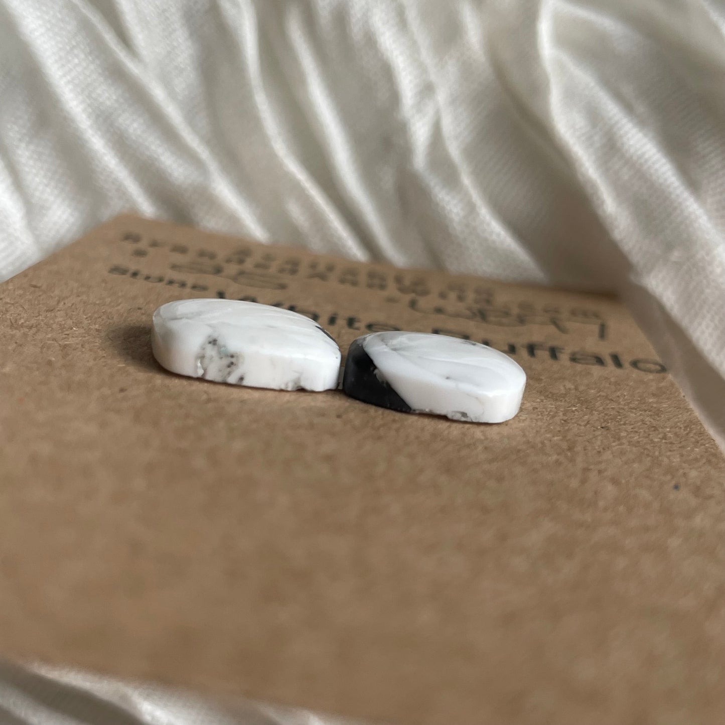 White Buffalo Cabochon - WB97 0FFC6CAF-00C8-4C37-82E5-E5FF18AFE04F Brandedandwild.com