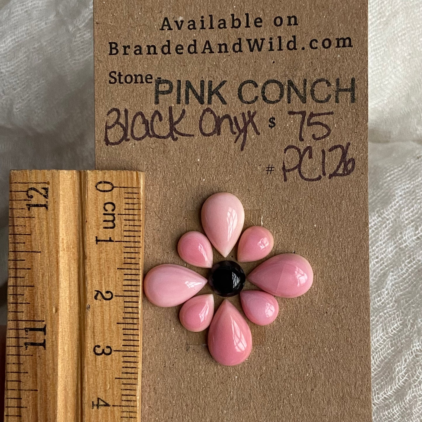 Black Onyx/Pink Conch Cabochon - Mix126