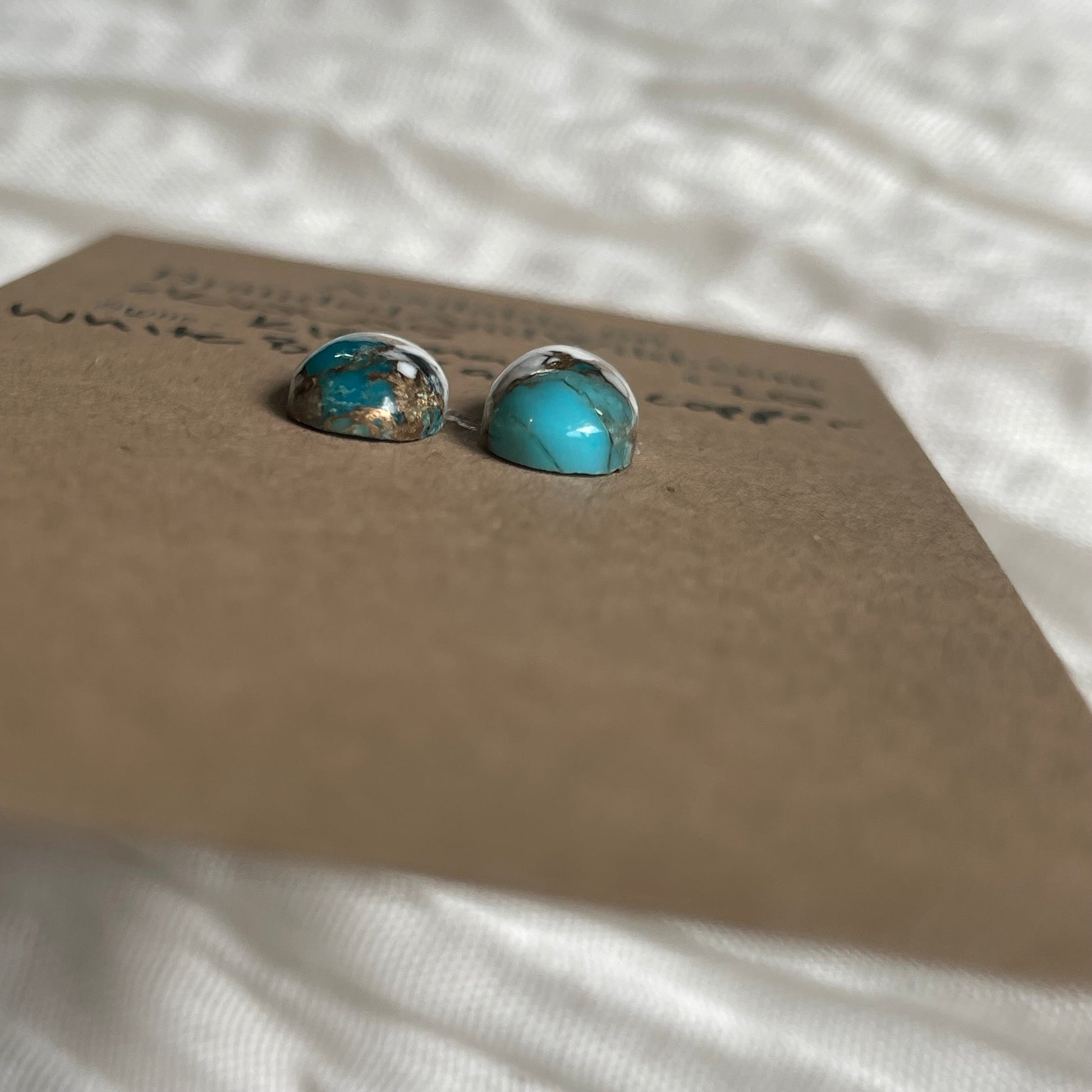 Kingman Turquoise, White Buffalo, Copper Cabochon - KWC05 100C1894-26A1-44C3-824B-21CC6FFDDC26 Brandedandwild.com