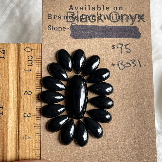 Black Onyx - Cabochon - B31 10125320-D91E-4CFF-B70B-B9042F38997B Brandedandwild.com