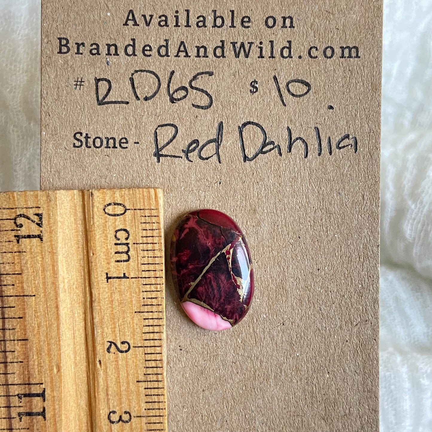 Red Dahlia Cabochon - RD65