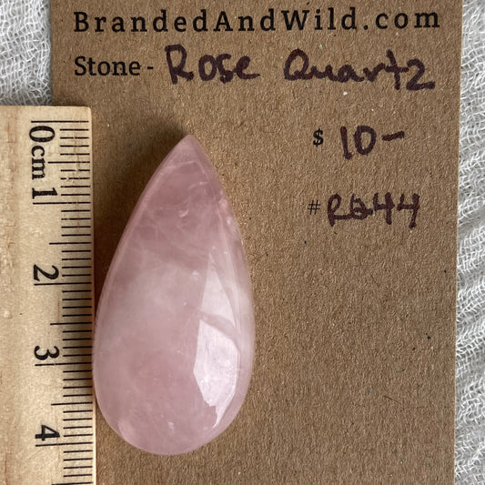 Rose Quartz Cabochon - RQ44