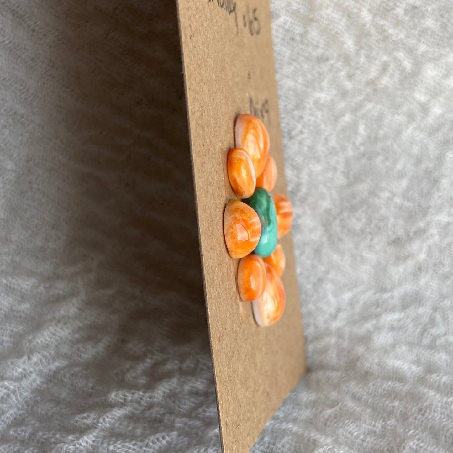 Oyster Shell - Emerald Valley Cabochon - MIX9