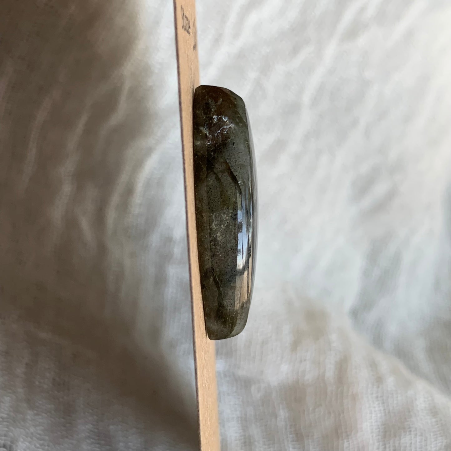 Labradorite Cabochon - L019