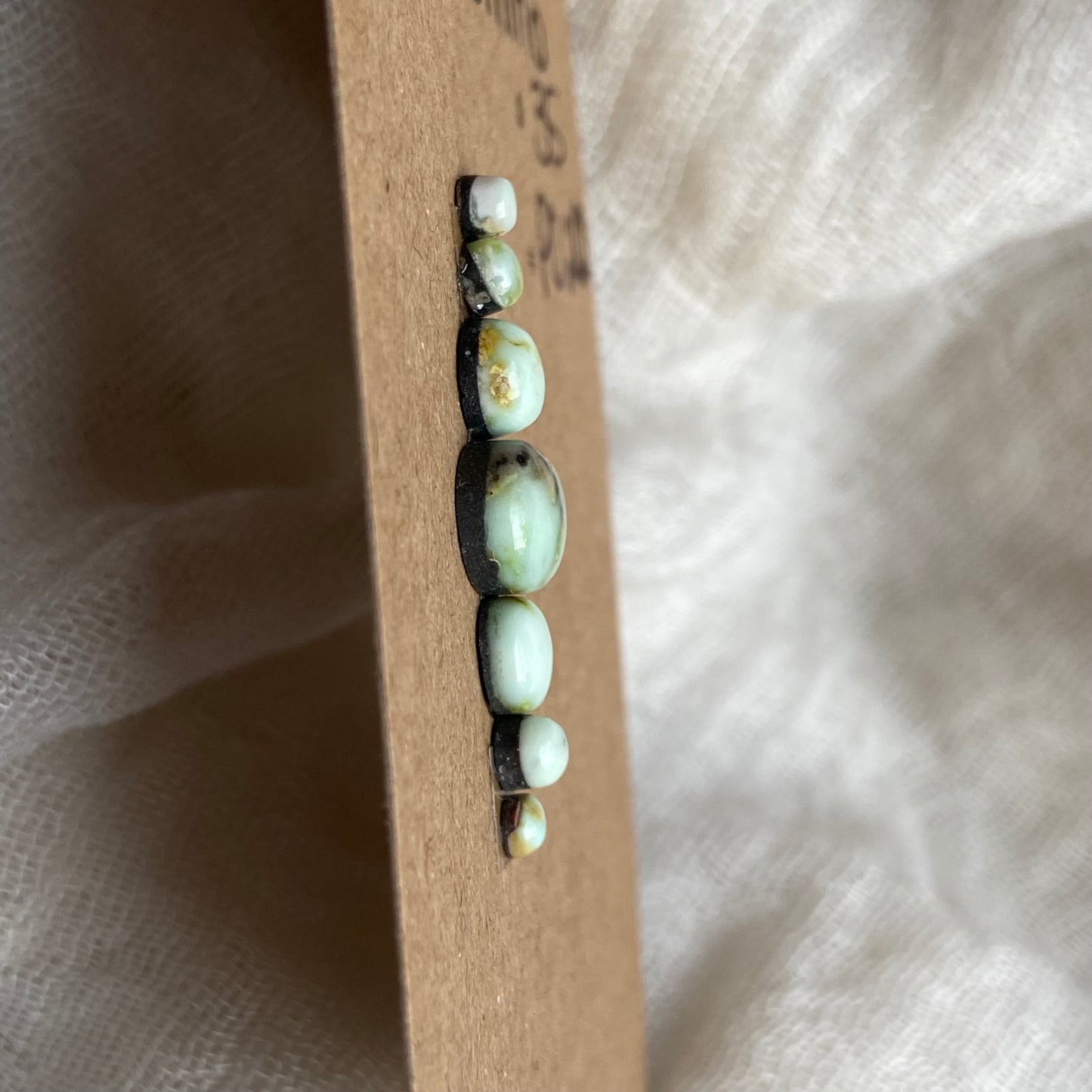 Palomino Cabochon - P020