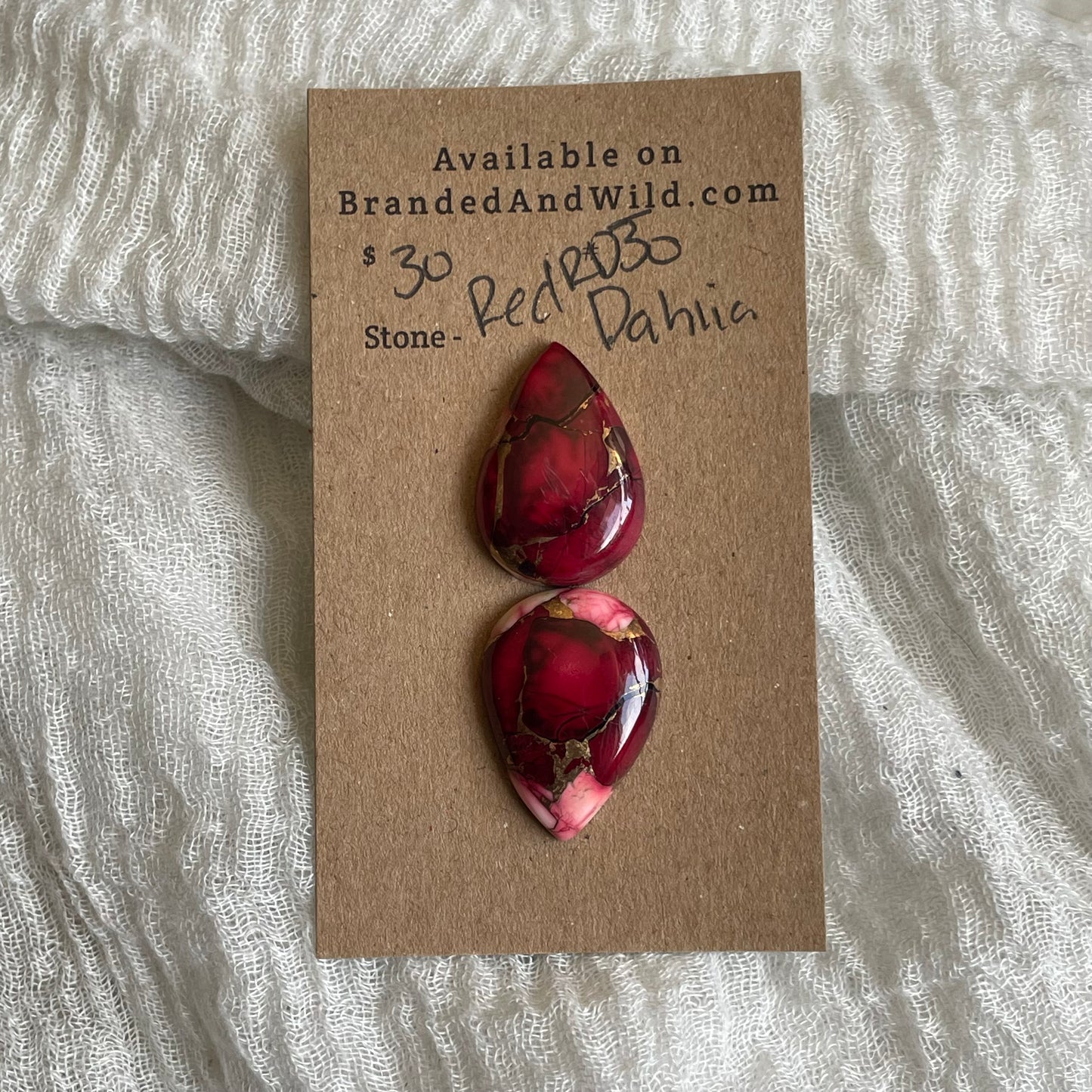 Red Dahlia Cabochon - RD50