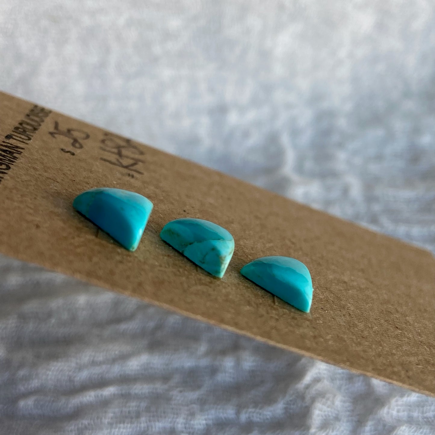 Kingman Cabochon - KT82