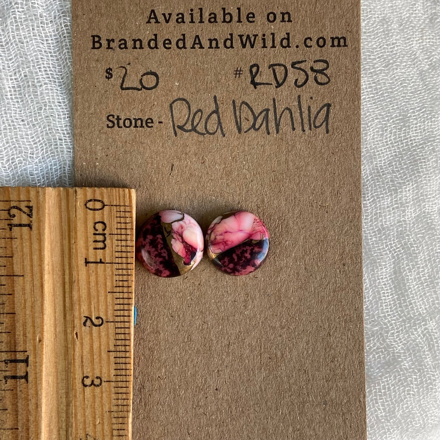 Red Dahlia Cabochon - RD58