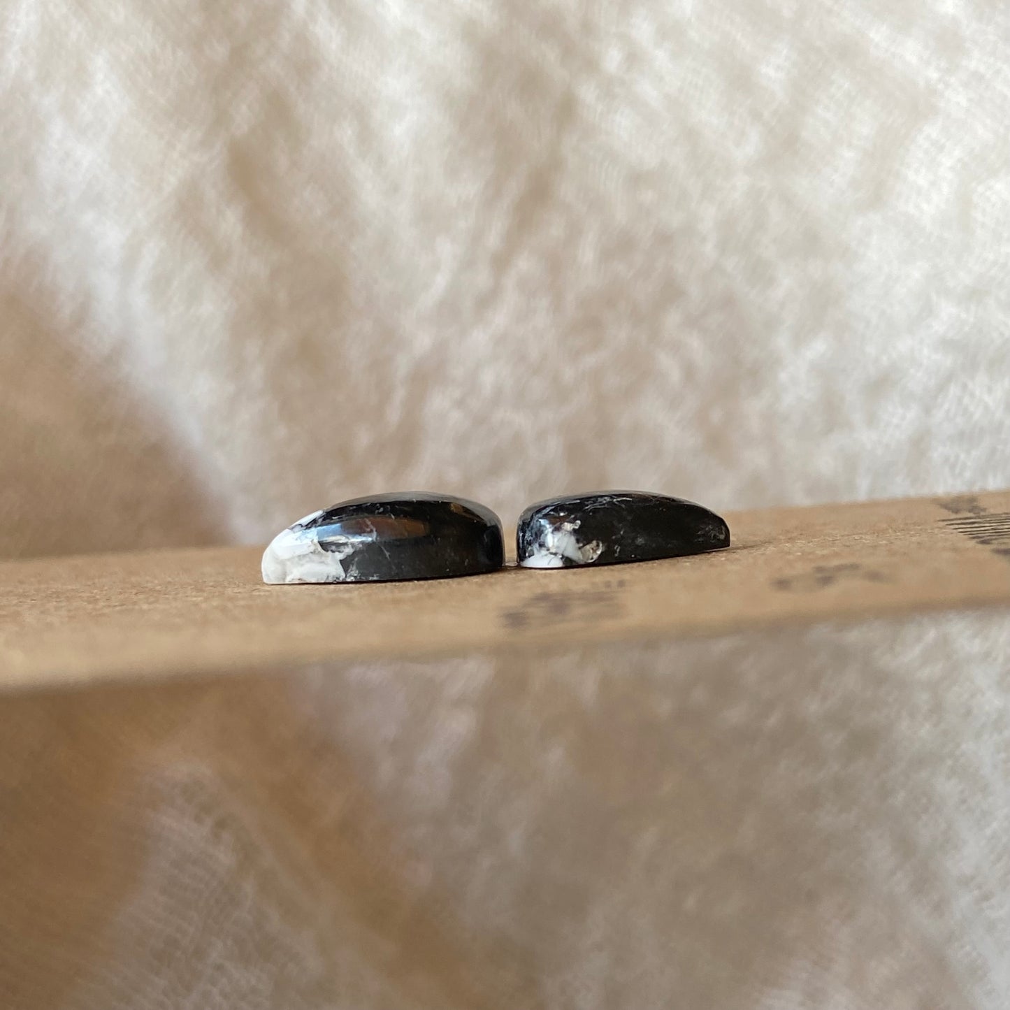 White Buffalo Cabochon - WB30