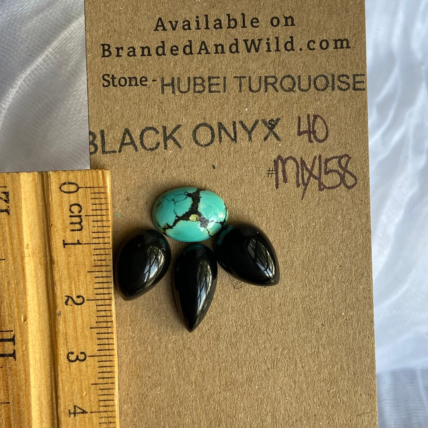 Black Onyx / Hubei Cabochon - MIX158